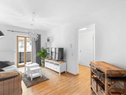 Wohnzimmer mit Barwagen